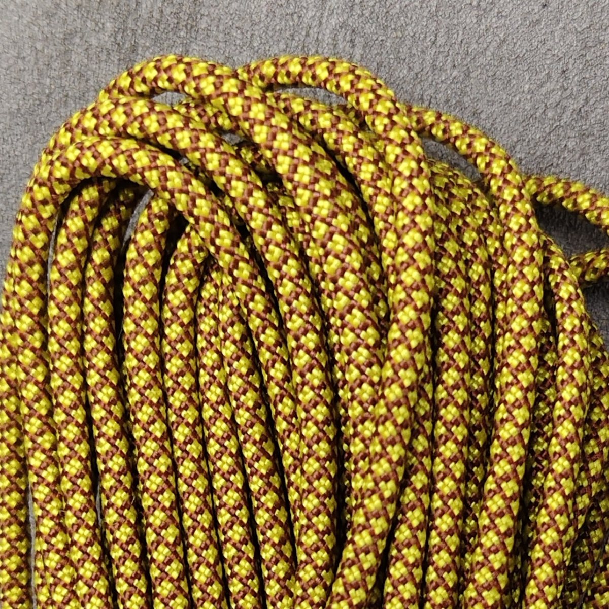 Tali Paracord 4mm  No 102