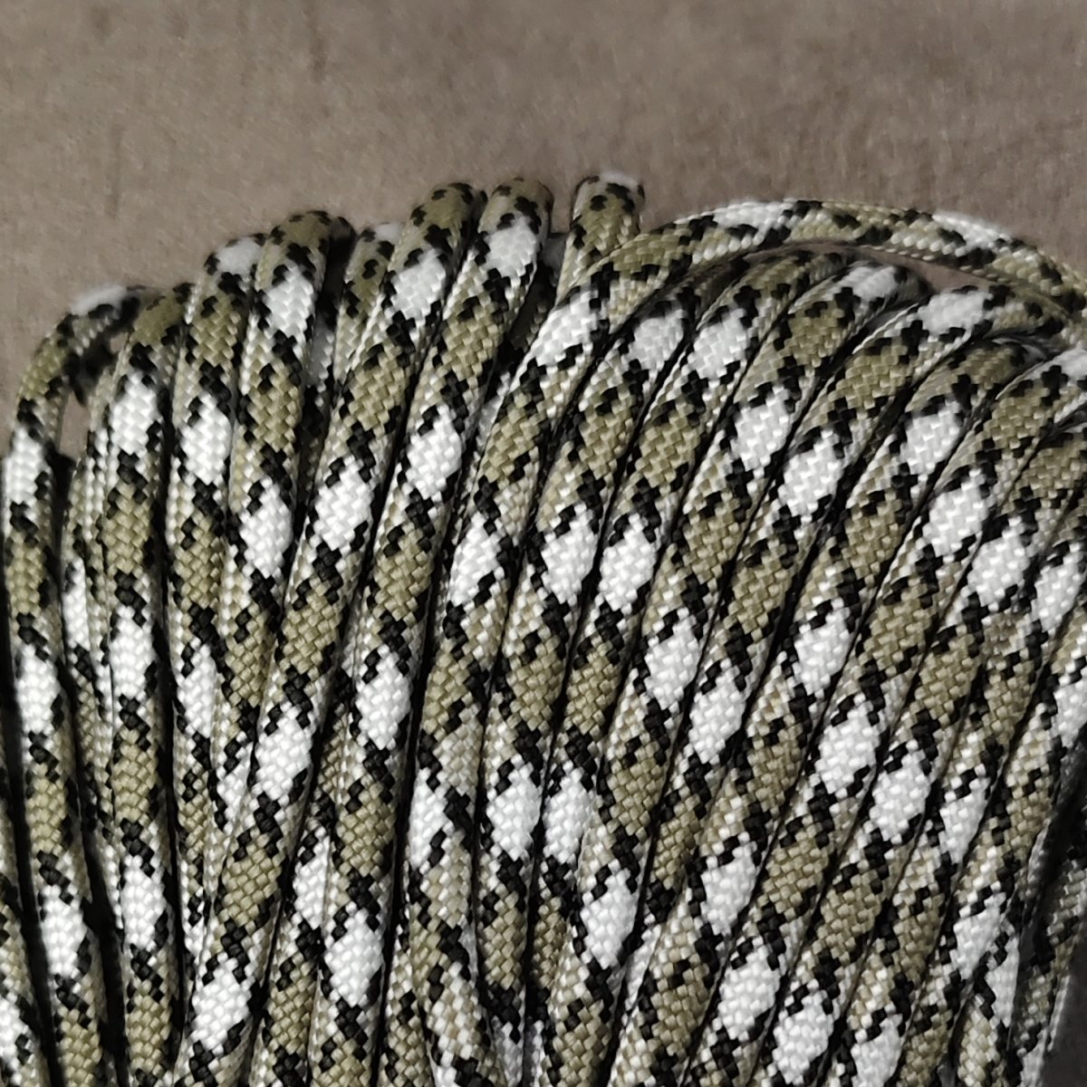 Tali Paracord 4mm  No 108