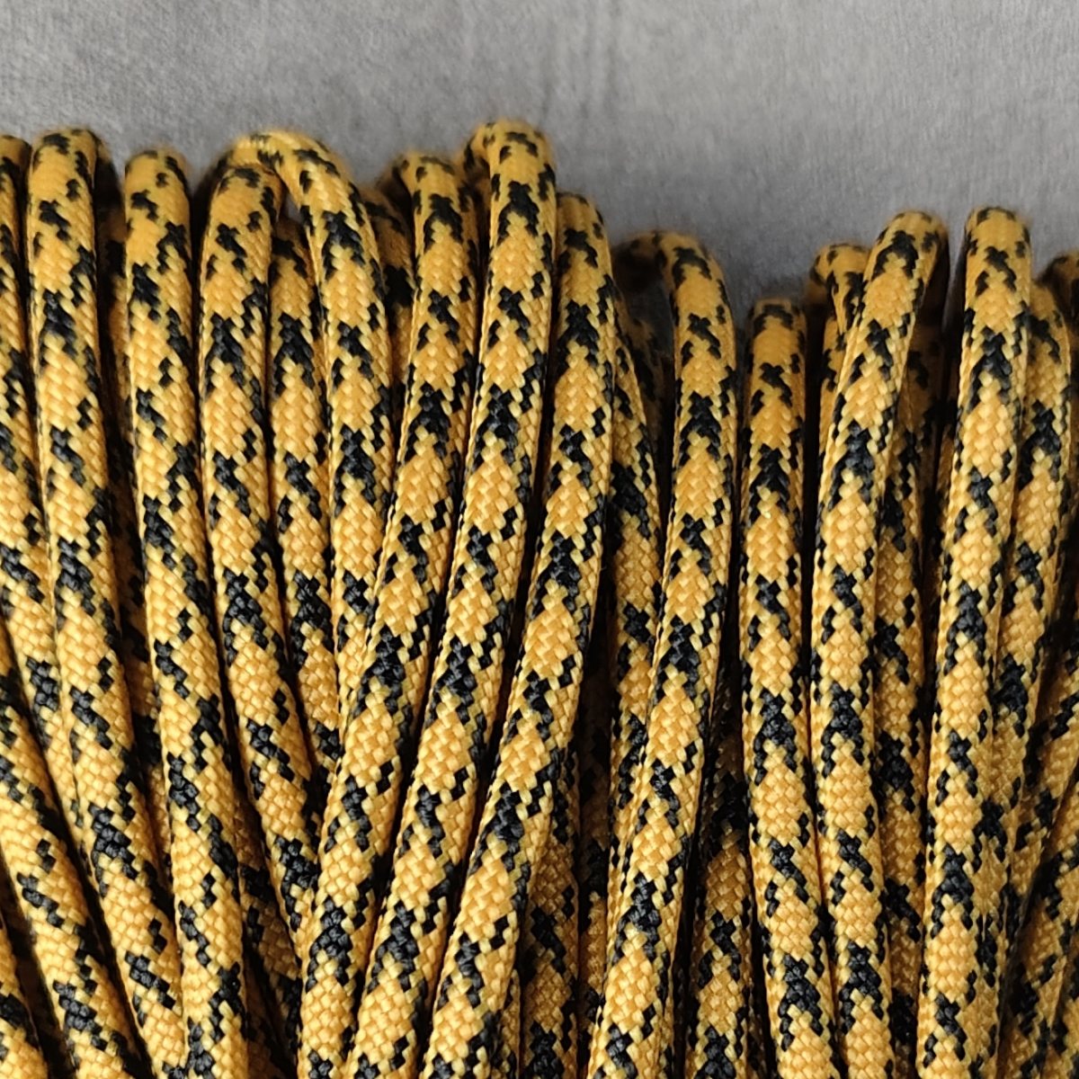 Tali Paracord 4mm  No 208
