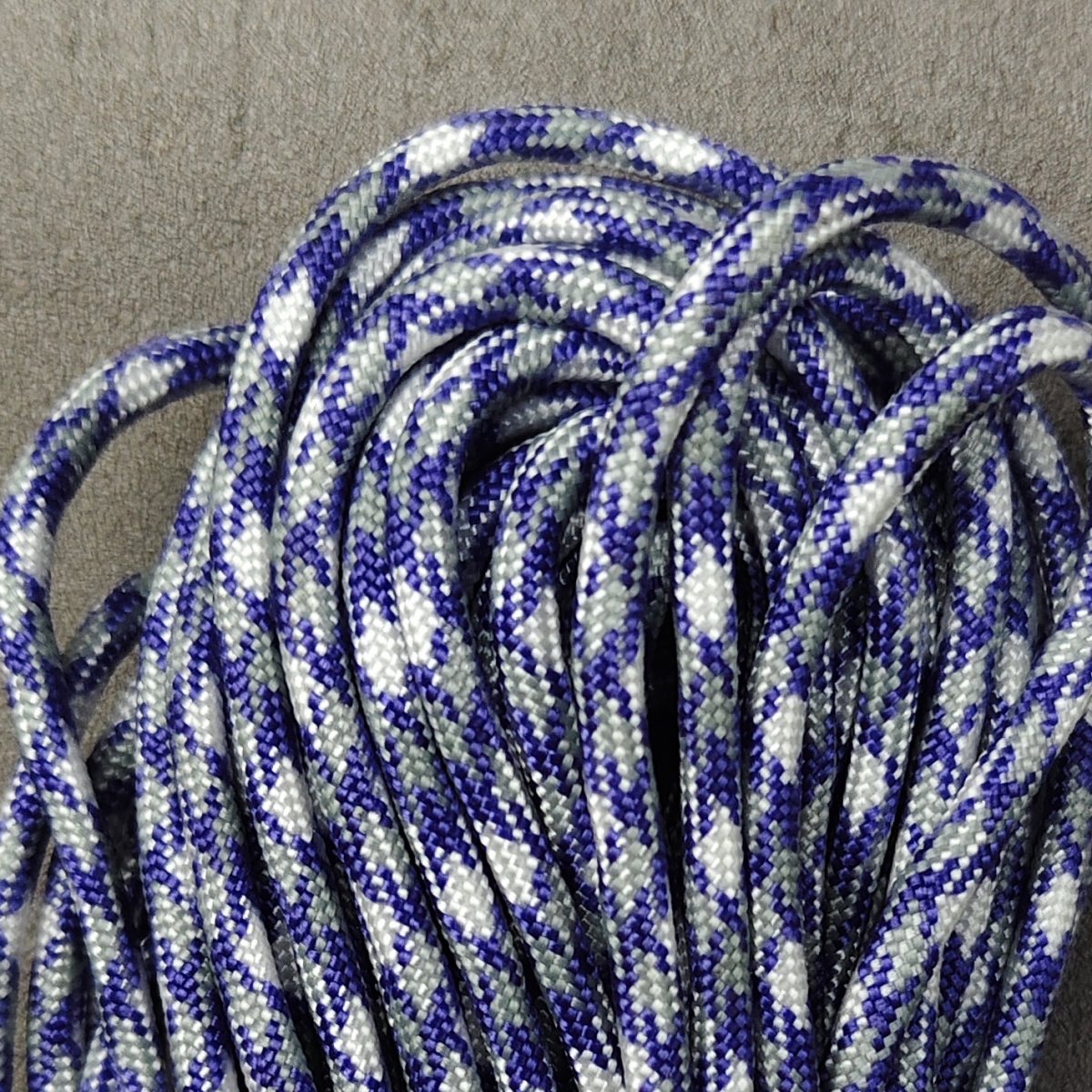 Tali Paracord 4mm  No 242